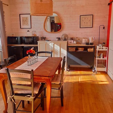 Chambres D'Hotes Et Gite D'Etape Avel Glaz モルレー エクステリア 写真