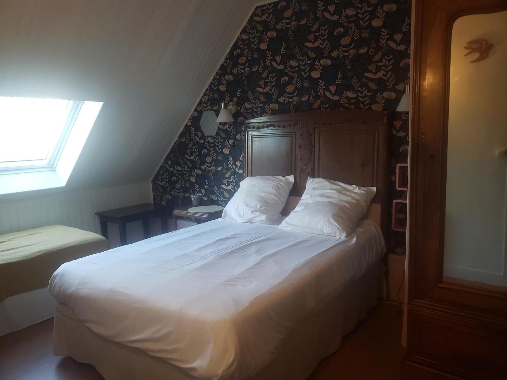 Chambres D'Hotes Et Gite D'Etape Avel Glaz モルレー エクステリア 写真
